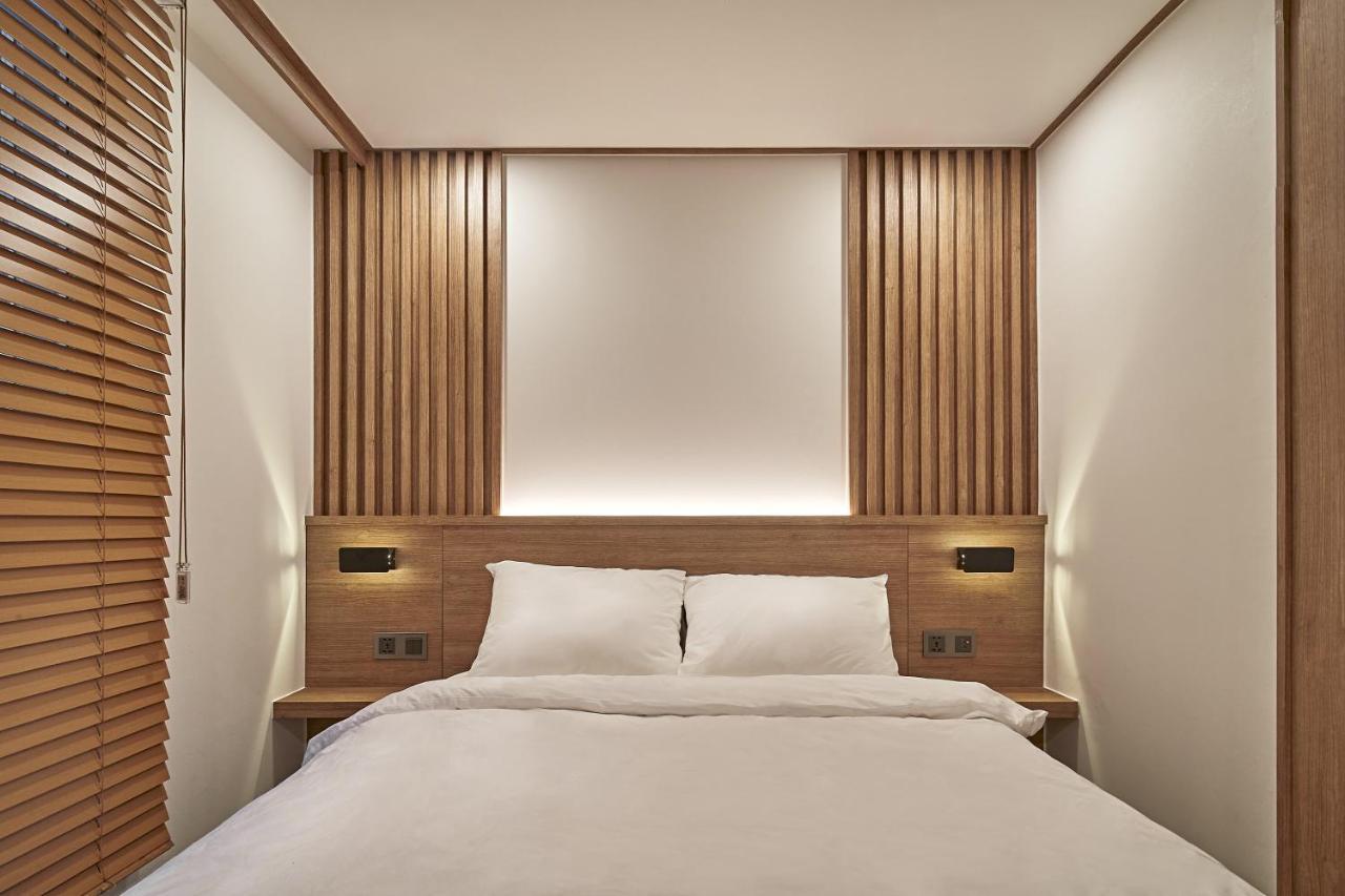 Hotel Monday Cracker Hongdae Seul Zewnętrze zdjęcie